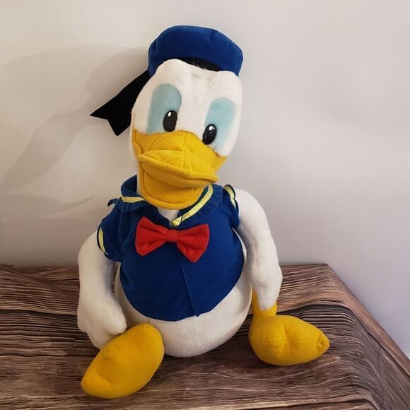Disney Donald Dunk Large Plush - Picture 13 of 13